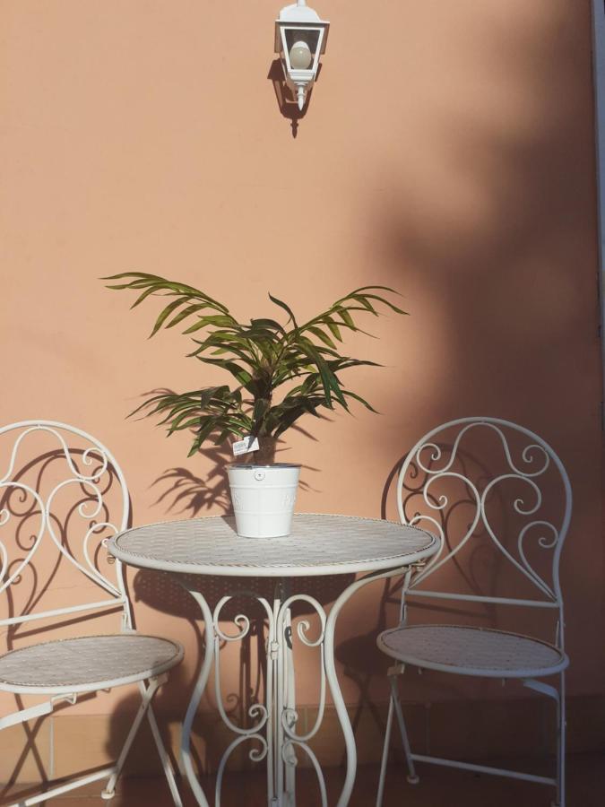 Garda City Home Family Apartments Buitenkant foto